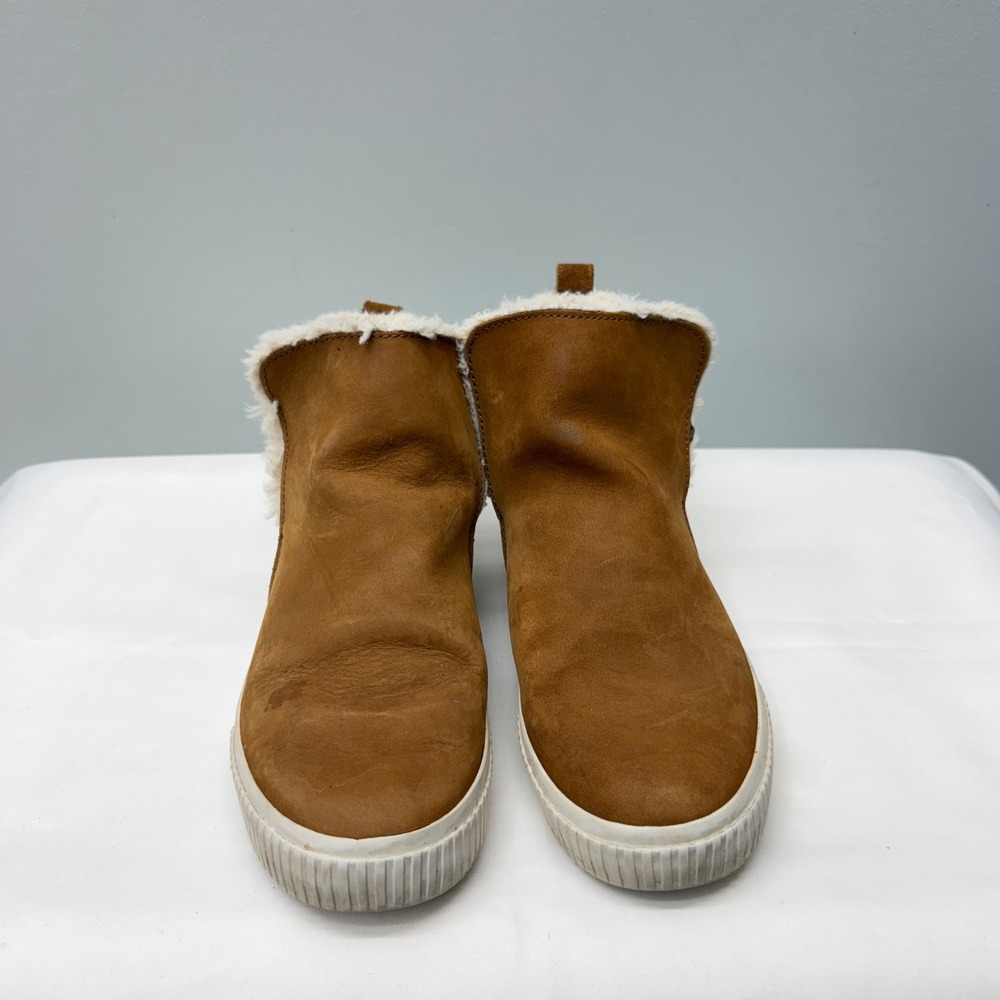 Timberland Skyla Bay Women's 7 Leather Faux Fur Lined Booties A2KWN A83118 - Picture 3 of 8